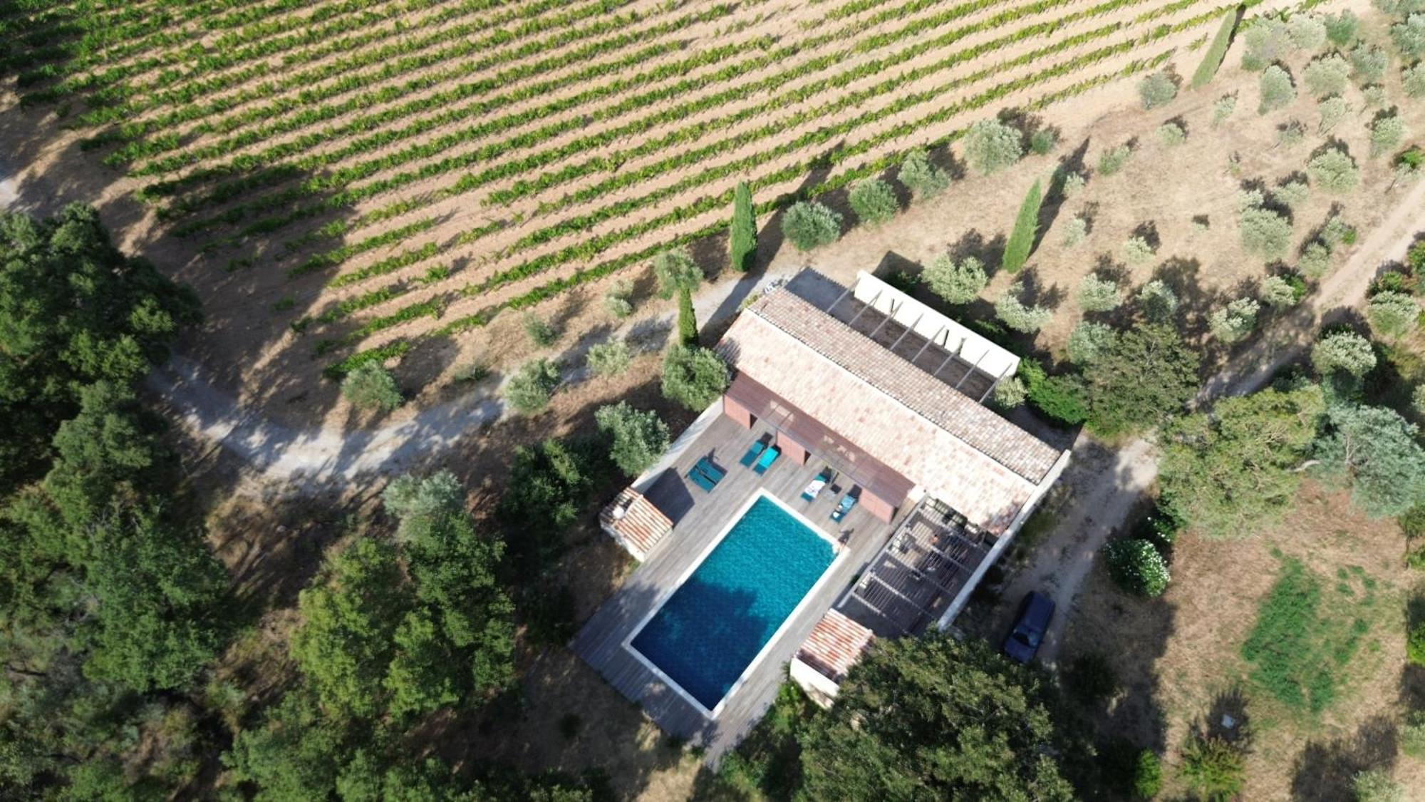 Magnifique Villa Avec Piscine Au Coeur Des Vignes Cogolin Exteriér fotografie
